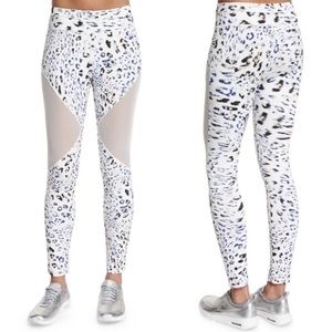 Varley bicknell snow leopard leggings
